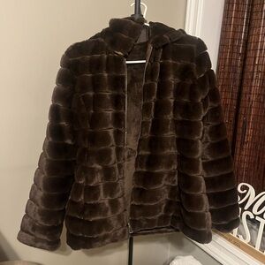 Women’s Faux Fur Jacket in Dark Brown